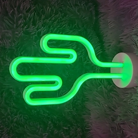 LED cactus - Picture 3 of 3